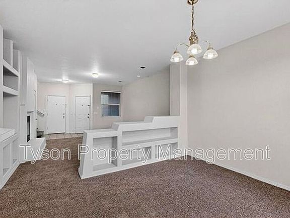 5th image of 6520 Los Pueblos Pl NW