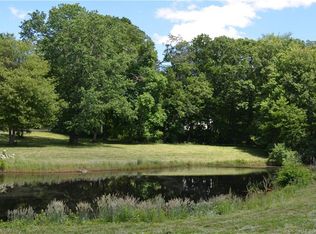 12 Hathaway Ln, Madison, CT 06443