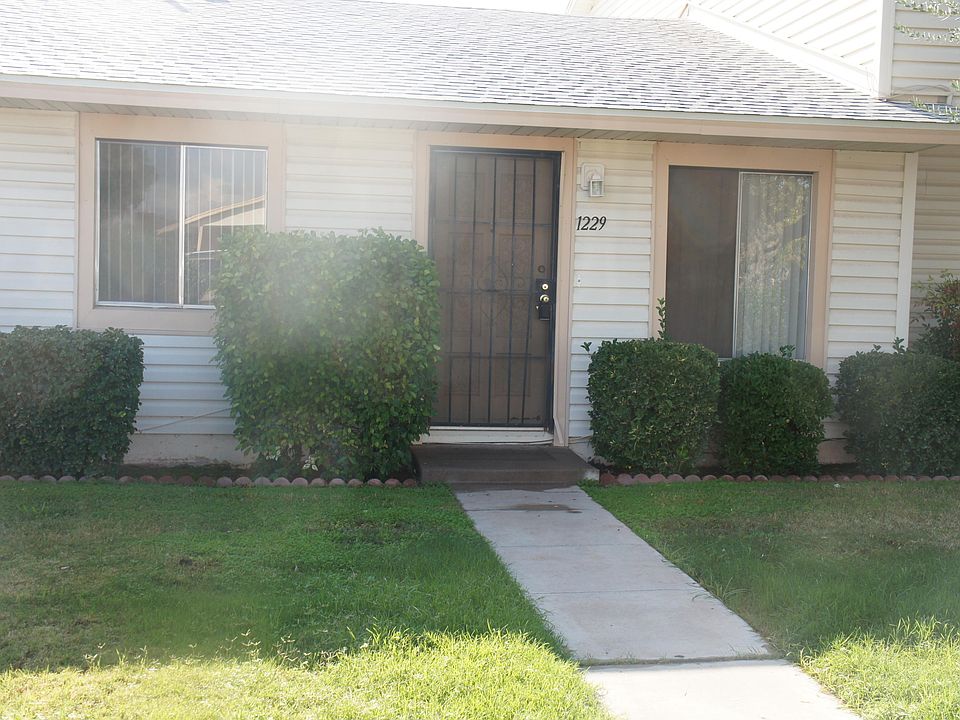 1st image of 1229 E Fremont Dr