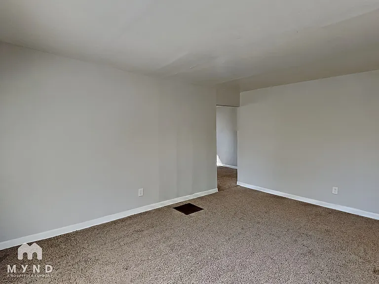 3791 Clovis Ct NW — Photo 7
