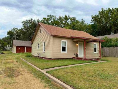 821 N Sunset St, Ponca City, OK, 74601