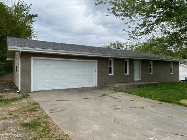 108 S Inmon St, Clever, MO 65631