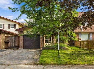 516 Creekview Cir, Pickering, ON L1W2Z6