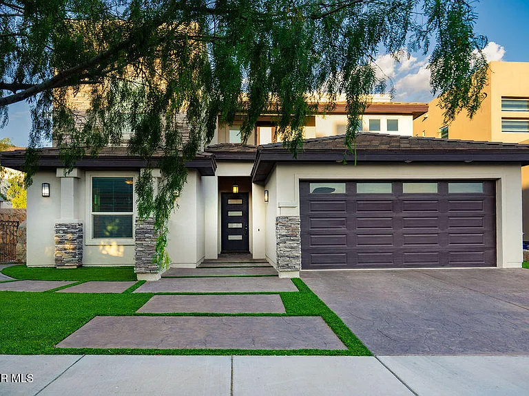 1276 Desert Night St — Photo 1