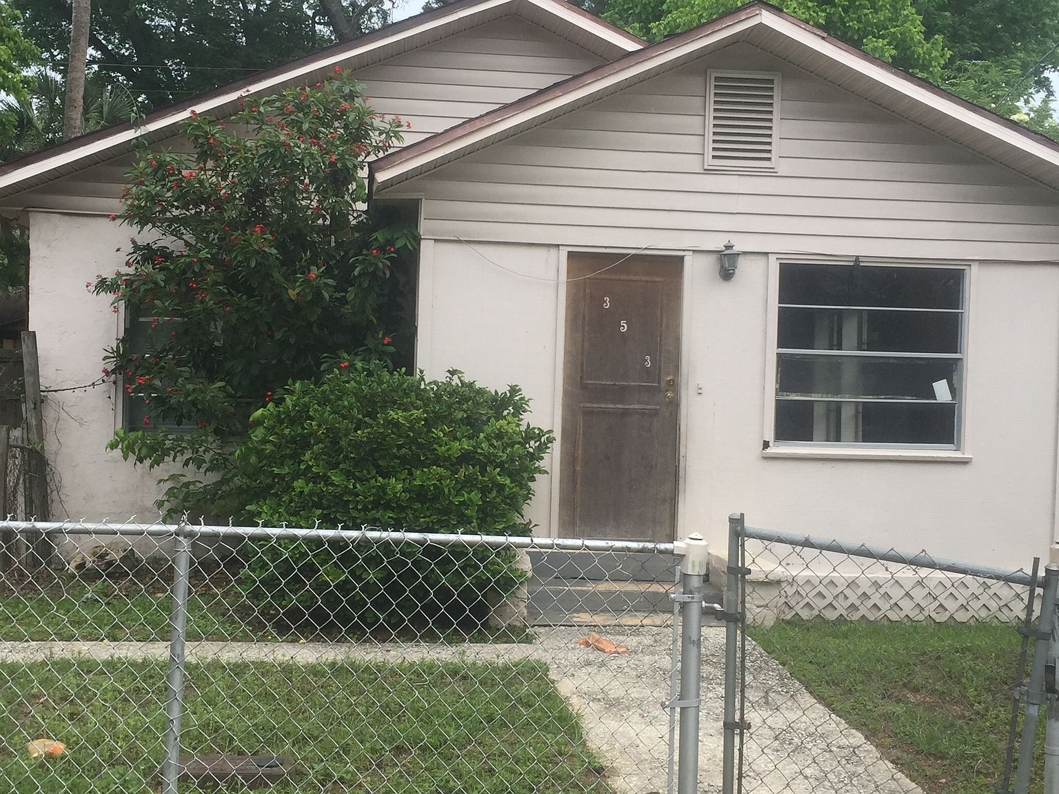 353 Fulton St, Daytona Beach, FL 32114 Zillow