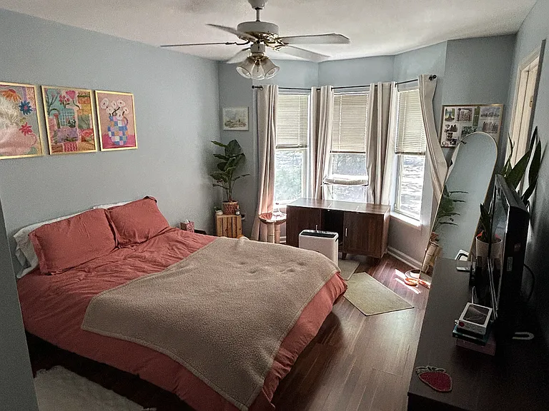1742 Nestlewood Ln — Photo 11