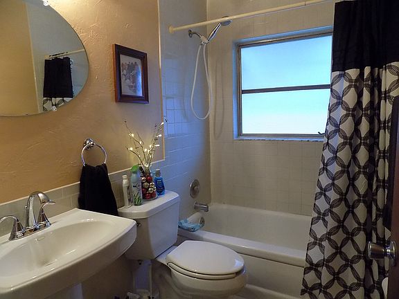 5th image of 3307 30th St N