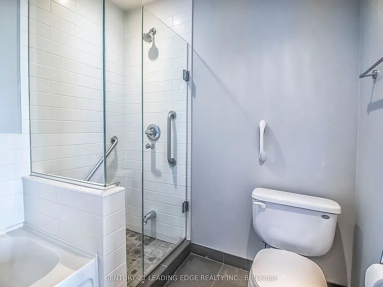 33 Lombard St #3503 — Photo 32