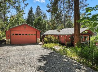 44842 Mountain Meadow Rd, Oakhurst, CA 93644