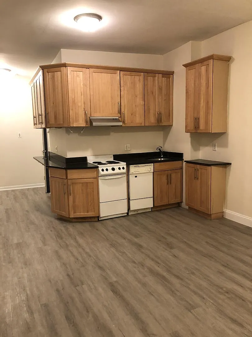 Huge 3 bed in Kenmore square — Photo 4