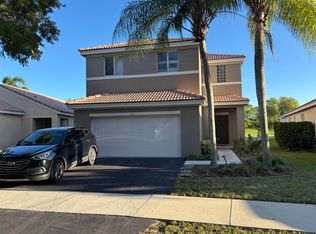 4361 Dogwood Cir, Weston, FL 33331