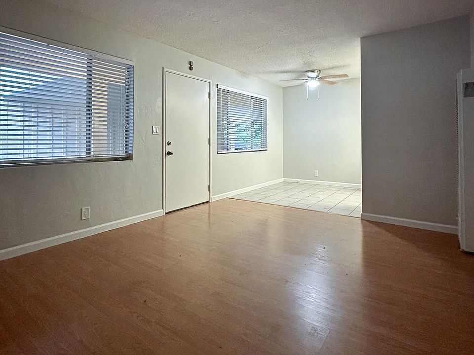 Entry way, living area