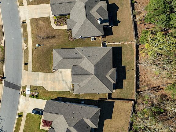 4th image of 3 Ridgeview Ln