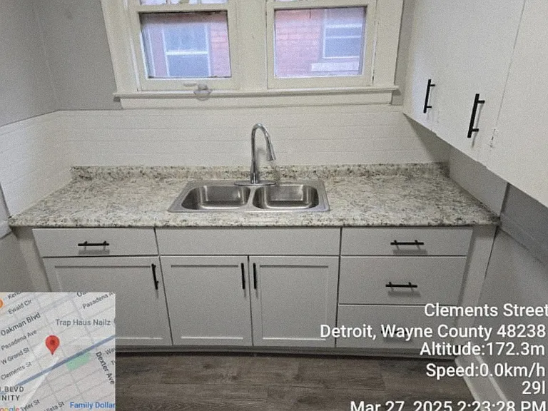 4045 Clements St #3 — Photo 7
