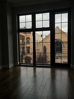 Rented by P Management | media 15