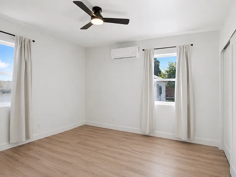 Room 1