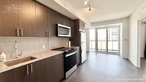 2550 Simcoe St N Photo 1