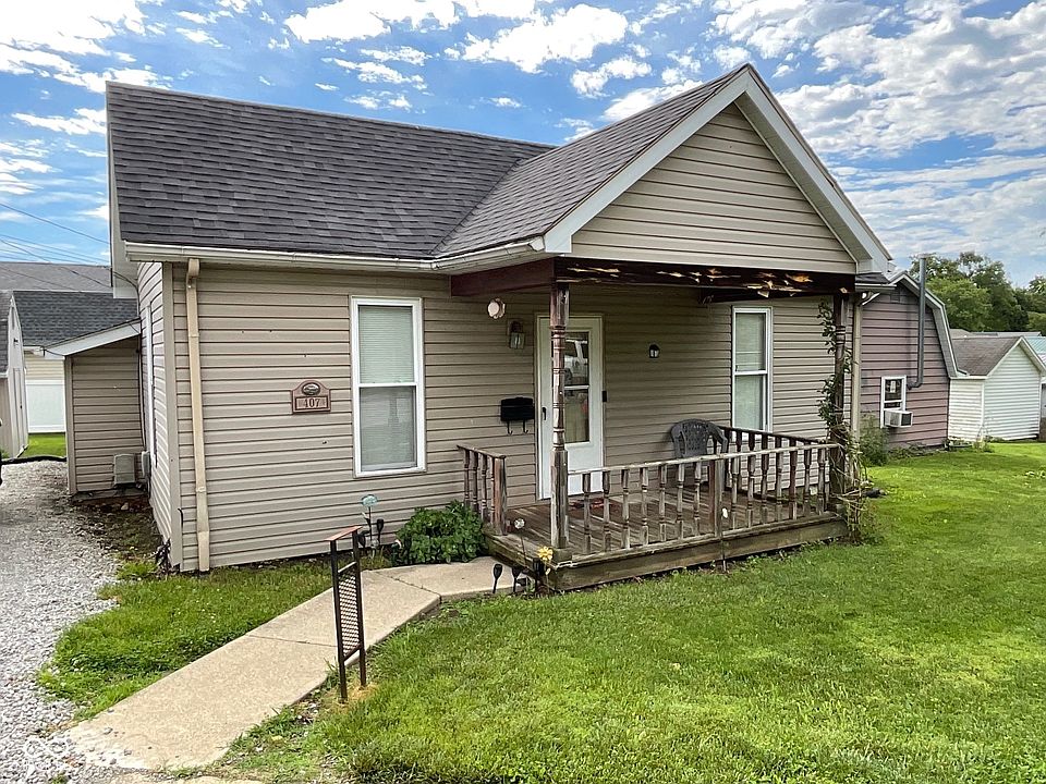 1st image of 407 McCune Ave