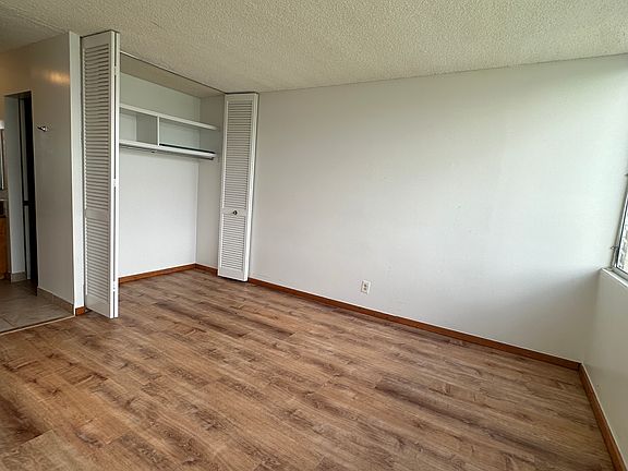5th image of 2920 Ala Ilima St APT 902