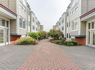 104 The Promenade Promenade, Edgewater, NJ 07020