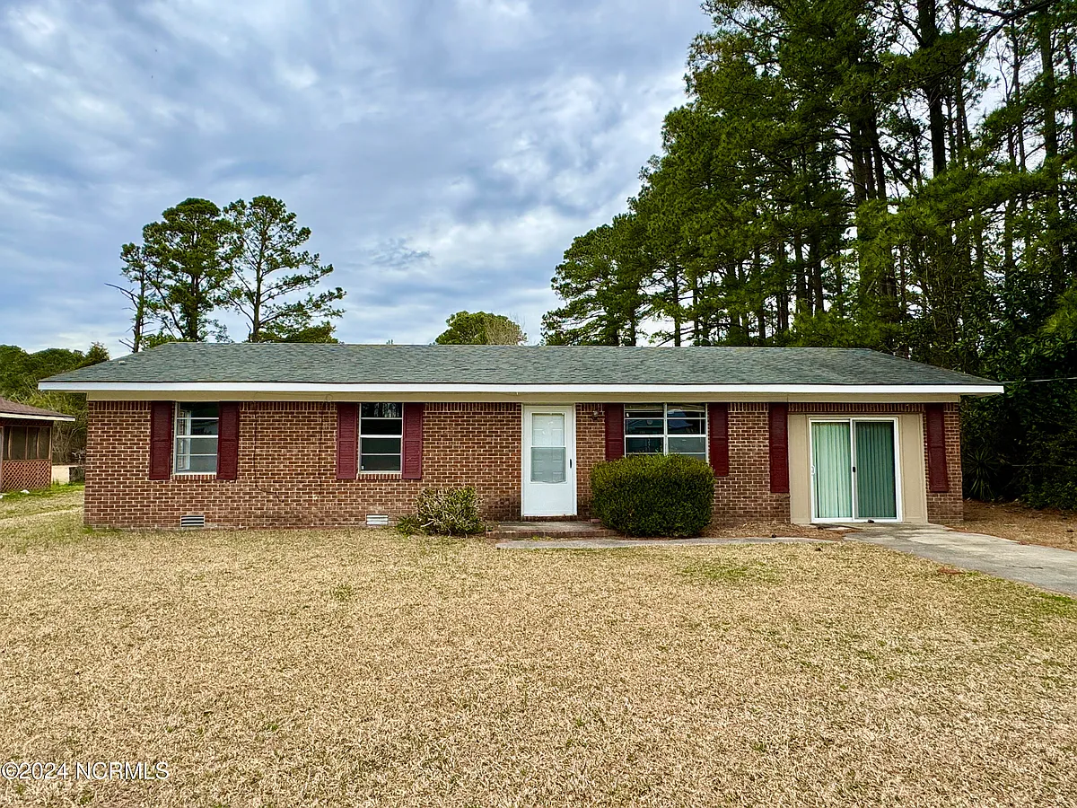 Building Photo - 526 W Thurman Rd