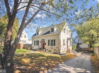 9 Cedarwood Rd, Catonsville, MD 21228