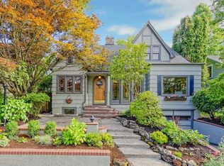 3464 NE Multnomah St, Portland, OR 97232