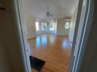1901 Clinton Ave, Alameda, CA 94501