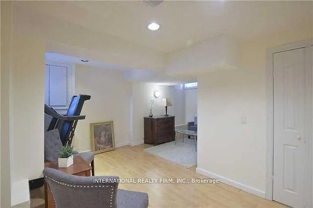 3259 High Springs Cres N #M & U — Photo 17
