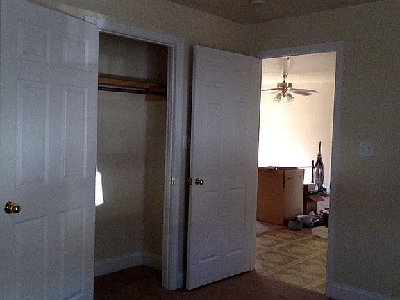 2nd image of 250 Oakland Trl SE