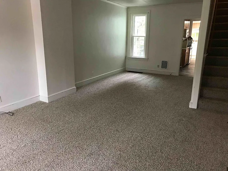 511 W Frederick St — Photo 5