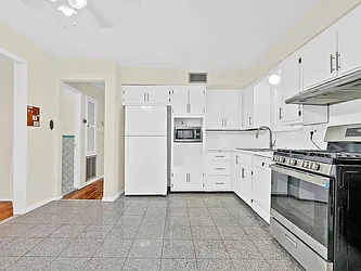 175-32 Devonshire Road, #2