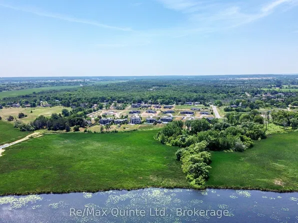 104 Navigation Dr, Prince Edward County, ON K8N 0G1