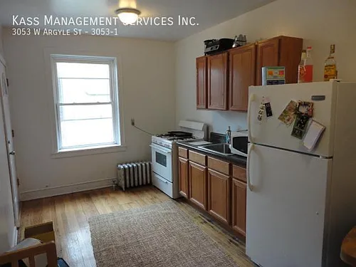 3053 W Argyle St #1 Photo 1