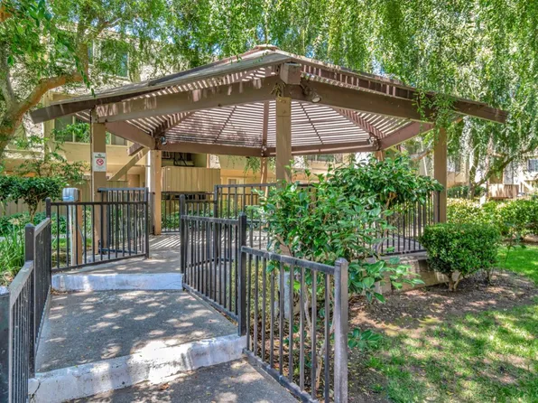 4425 Norwalk Dr APT 16, San Jose, CA 95129