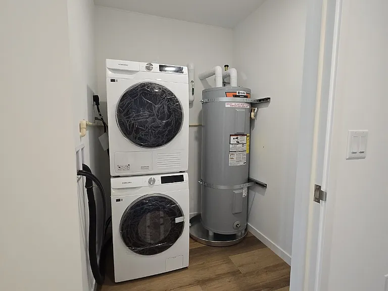 1515 Liona St #4207 — Photo 6