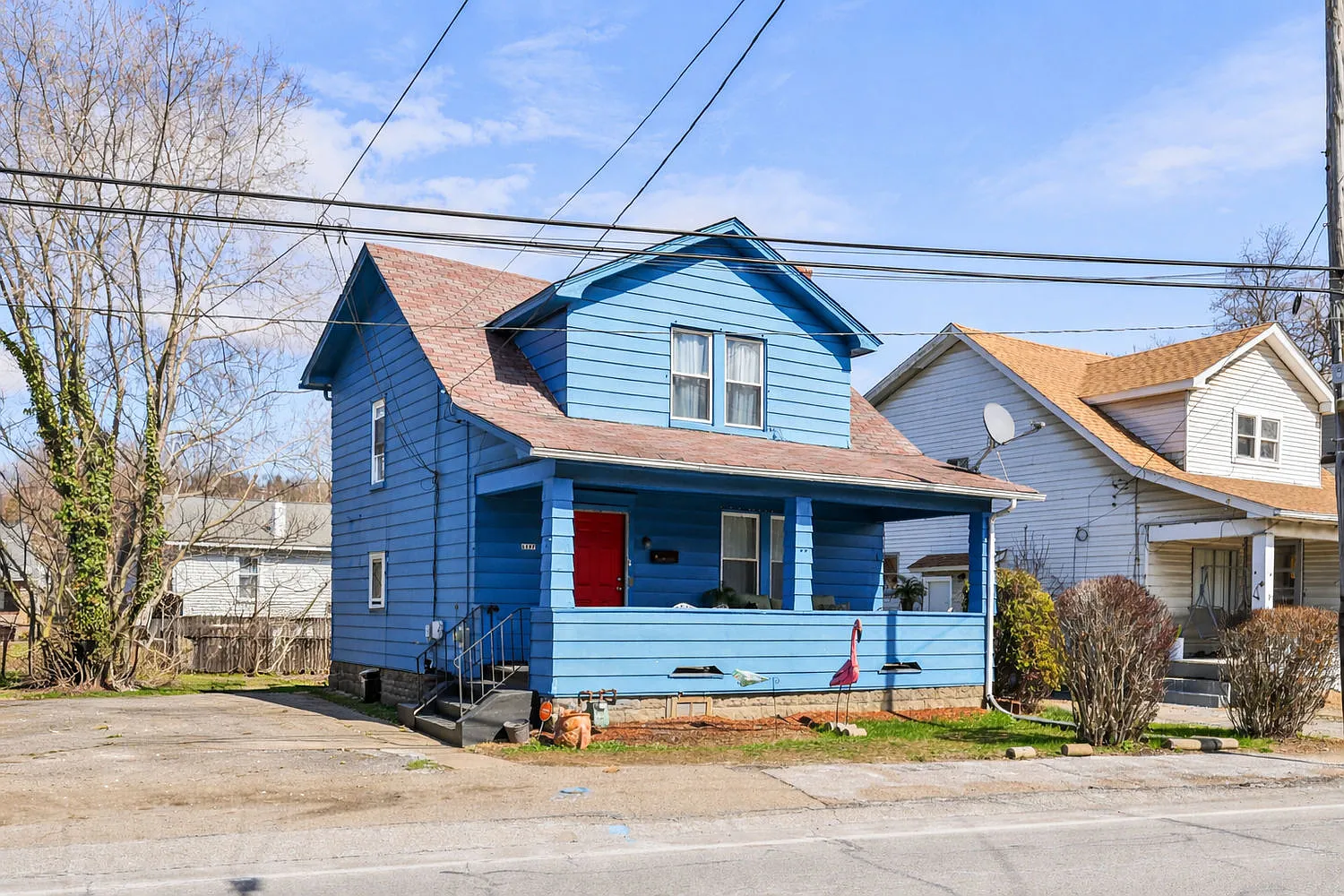 1137 Lincoln Way photo 1