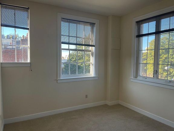3rd image of 115 N 1st St APT 309