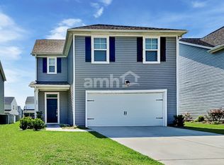 525 Lateleaf Dr, Moncks Corner, SC 29461