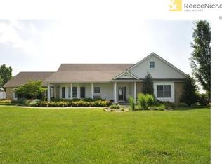 16012 S Kidwell Rd, Lake Winnebago, MO 64034