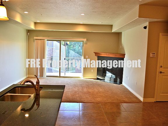 5th image of 1235 E Wolf Hollow Ln Unit 102