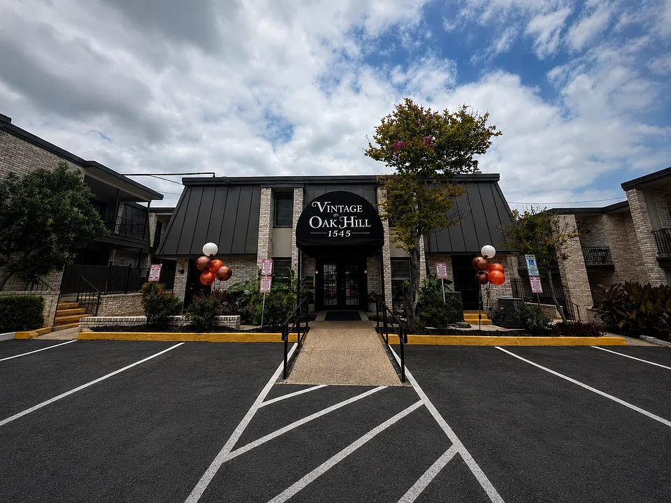 1543 Babcock Rd