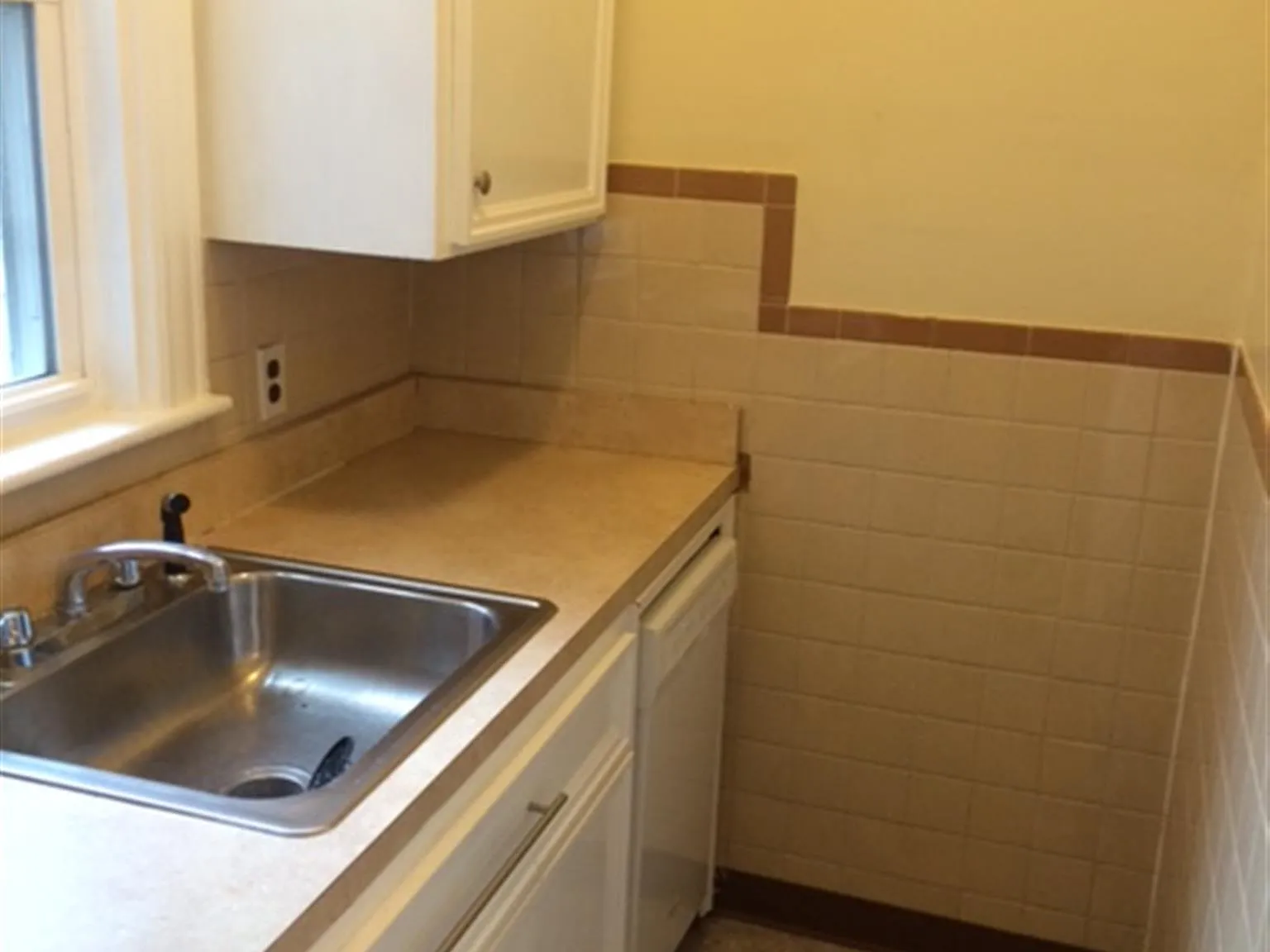 1 bed, 650 sqft, $2,650 — Photo 2