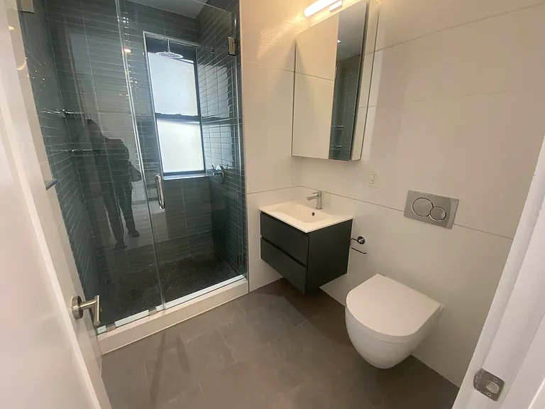 195 Stanton St #2E2 — Photo 4