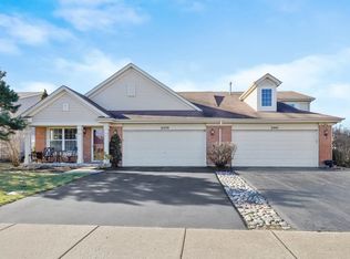 21441 Carlton St, Crest Hill, IL 60403