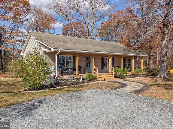 2nd image of 28896 Horseshoe Rd