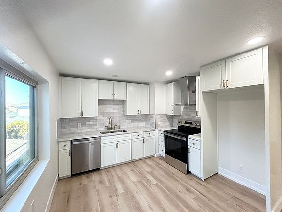 2nd image of 6735 Richmond Ave