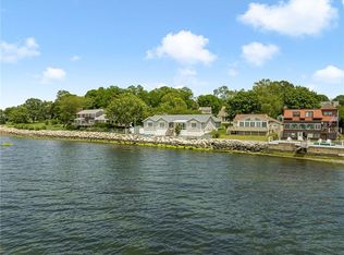 35 Brookwood Rd, Bristol, RI 02809