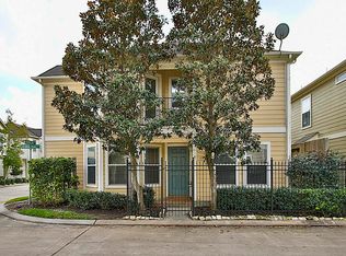 1723 Redwing Cove Dr, Houston, TX 77009