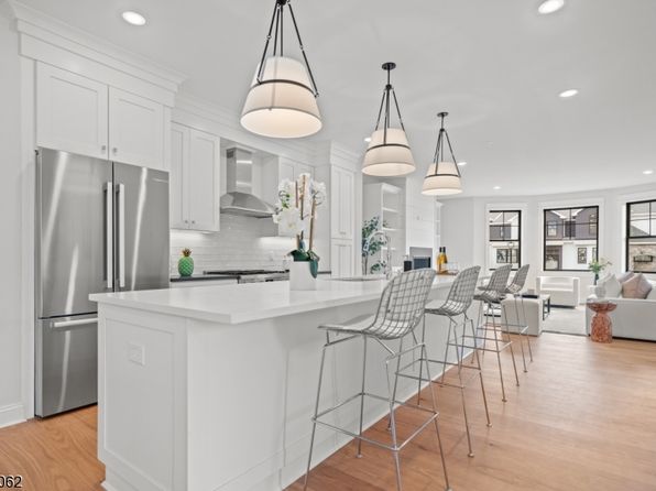 147 Central Ave #6